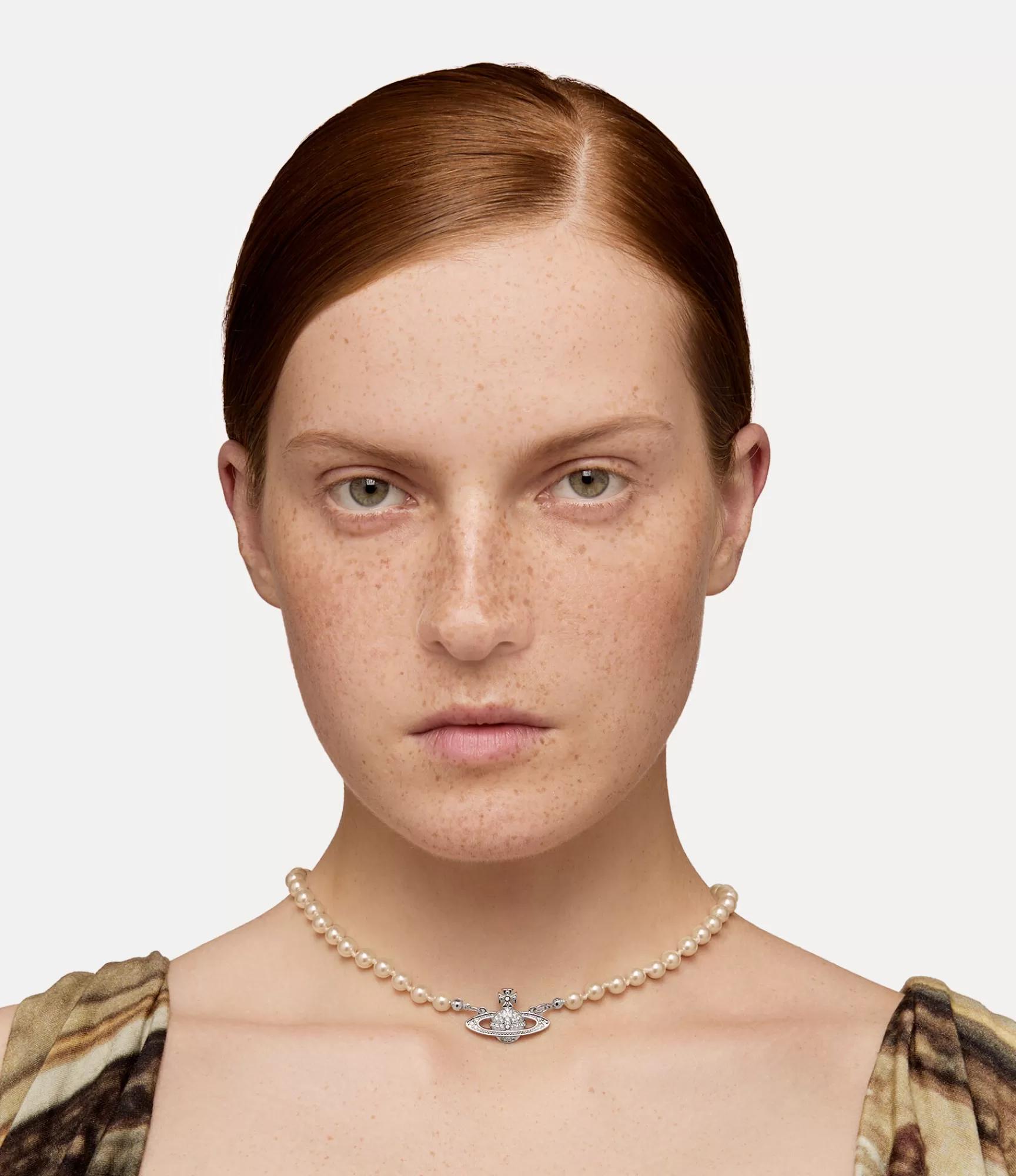 Vivienne Westwood Mini Bas Relief Pearl Choker | Women Necklaces | Classic Styles